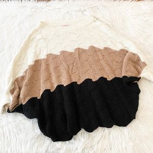 ANDREE BY UNIT Cream, Tan, and Black Sweater